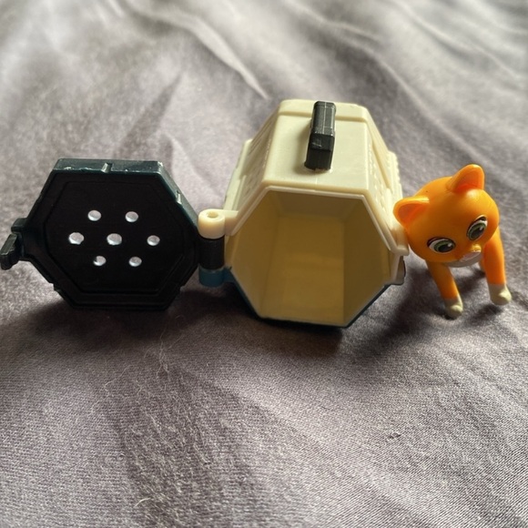 Trade Bundle For Niken - Picture 9 of 16